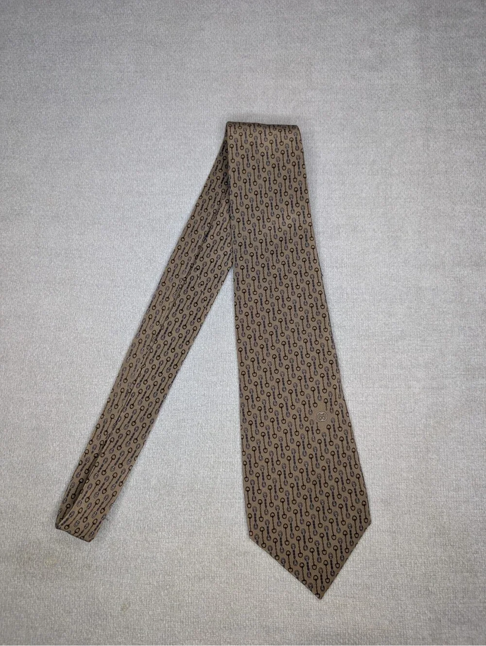 Vtg Gucci Silk Tie Horsebit Chain Link GG Logo Tan Blue Cream Made in Italy 80s